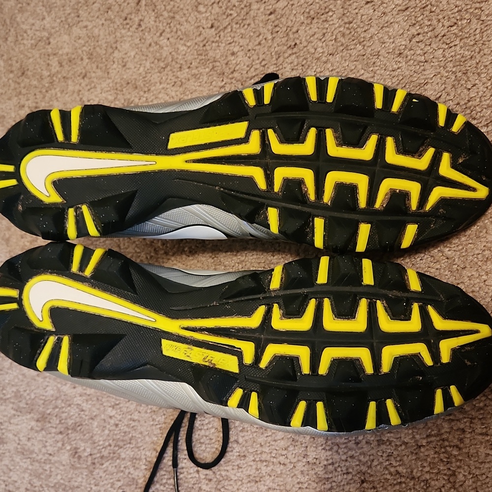 Nike Alpha Menace Shark Football Cleats, Mens 13W - Picture 8 of 10